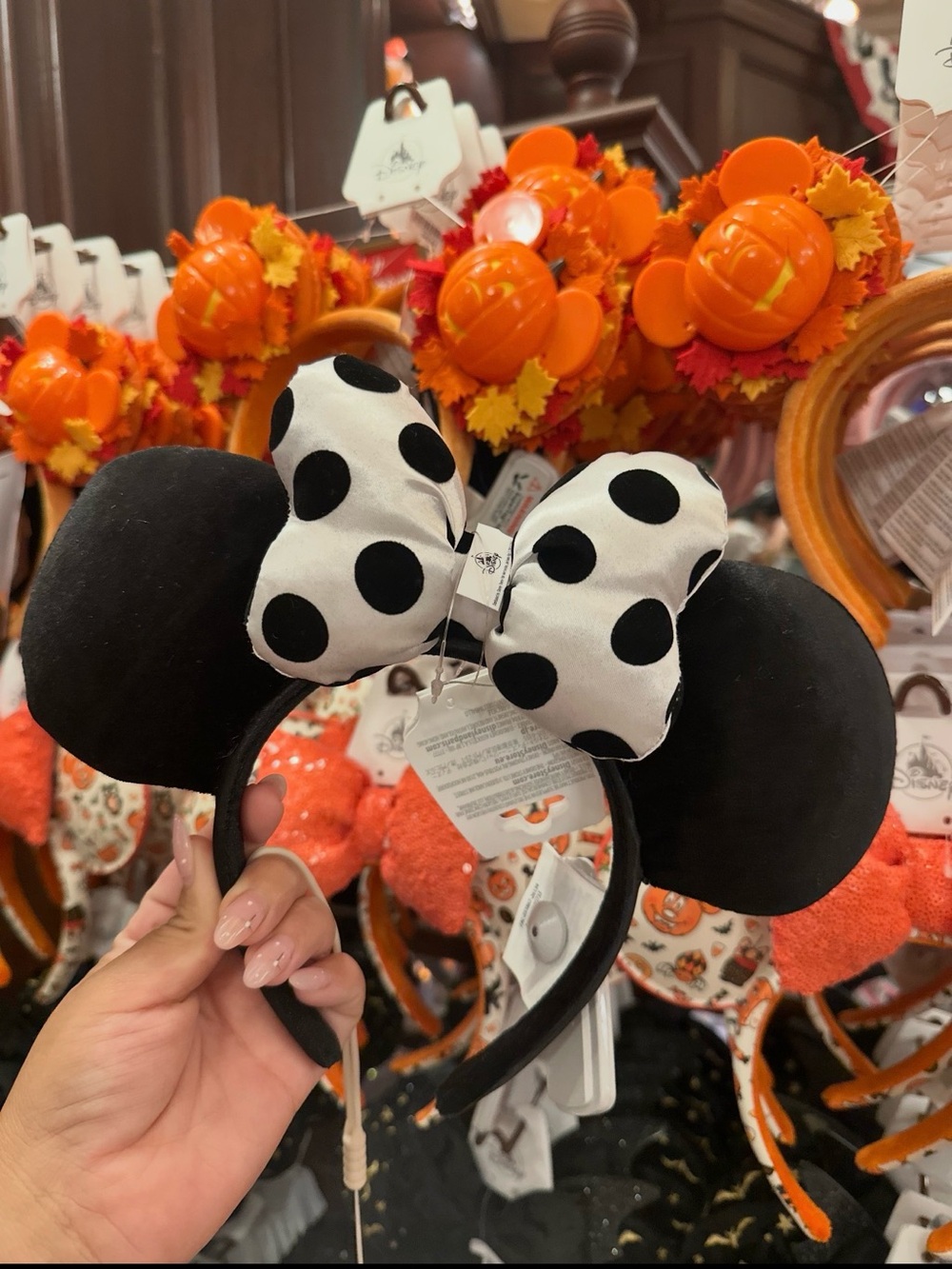 Disney parks white bow black polka dots Minnie Mouse ears